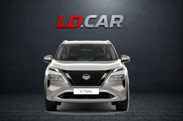 Nuova Nissan X-Trail Tekna 213 CV (156 kW) 2026 Beige metallizzato SUV