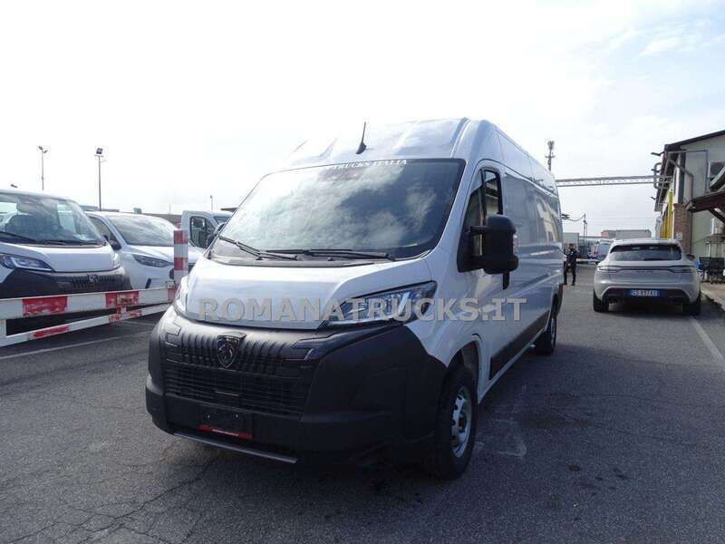 Usata Peugeot Boxer 140 CV (102 kW) 2023 Bianco Furgone