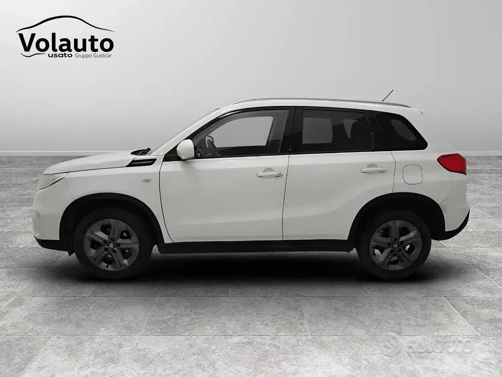 Usata Suzuki Vitara Cool 120 CV (88 kW) 2018 Bianco SUV