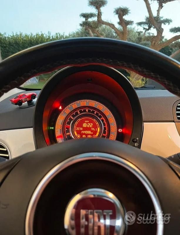 Usata Fiat 500 69 CV (50 kW) 2009 Bianco Cabrio