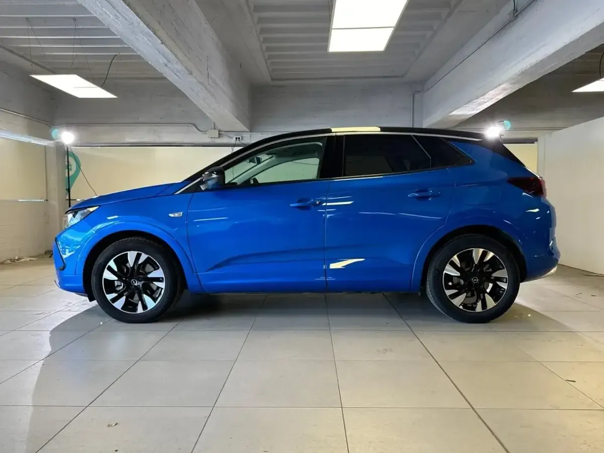 Usata Opel Grandland X Business Elegance 225 CV (165 kW) 2025 Blu/azzurro SUV