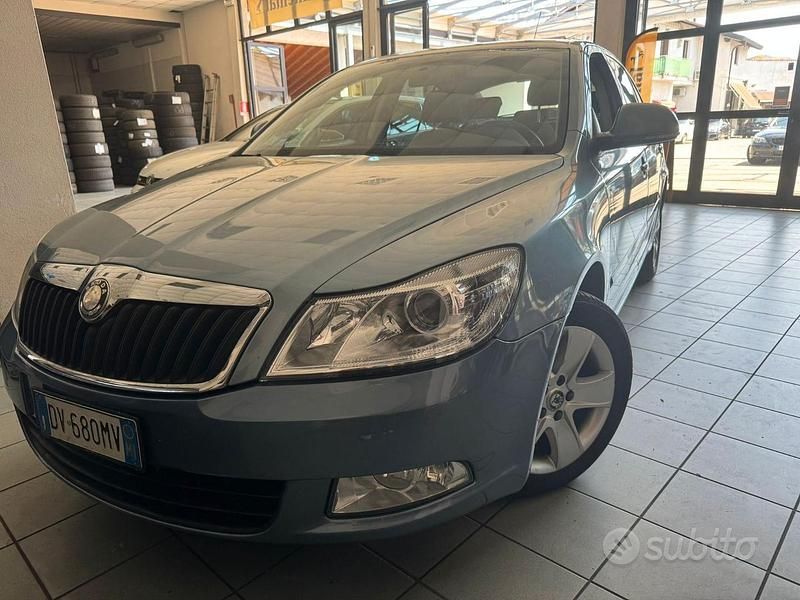 Usata Skoda Octavia 2009 Blu Berlina