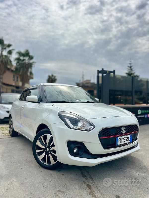 Usata Suzuki Swift 111 CV (81 kW) 2018 Bianco Berlina