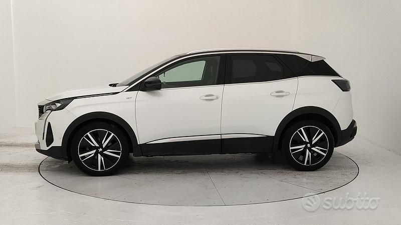 Begagnad Peugeot 3008 GT 131 HK (96 kW) 2022 Vit SUV