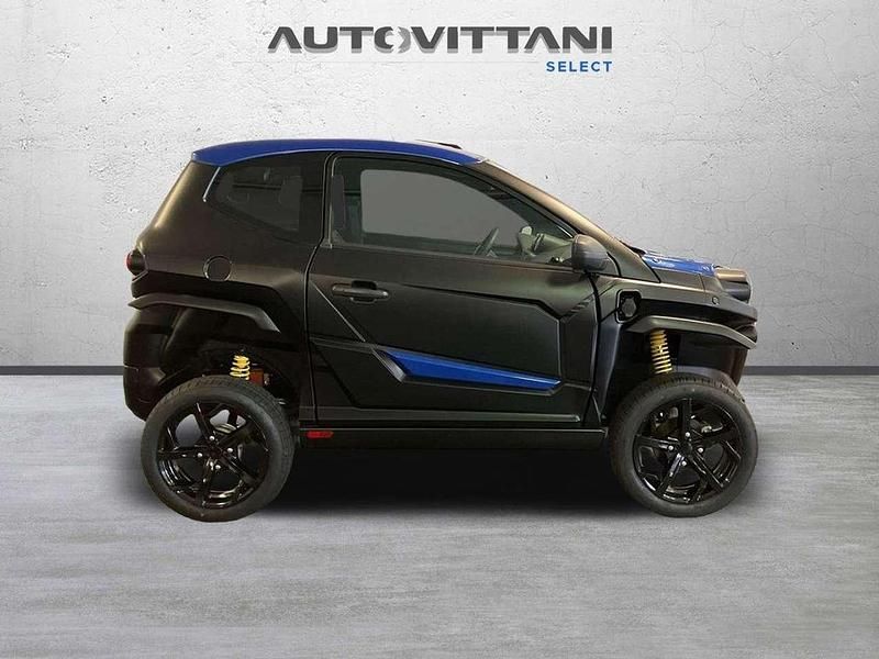Nuova Aixam e-Scouty Evo 2026 Blu zaffiro Utilitaria