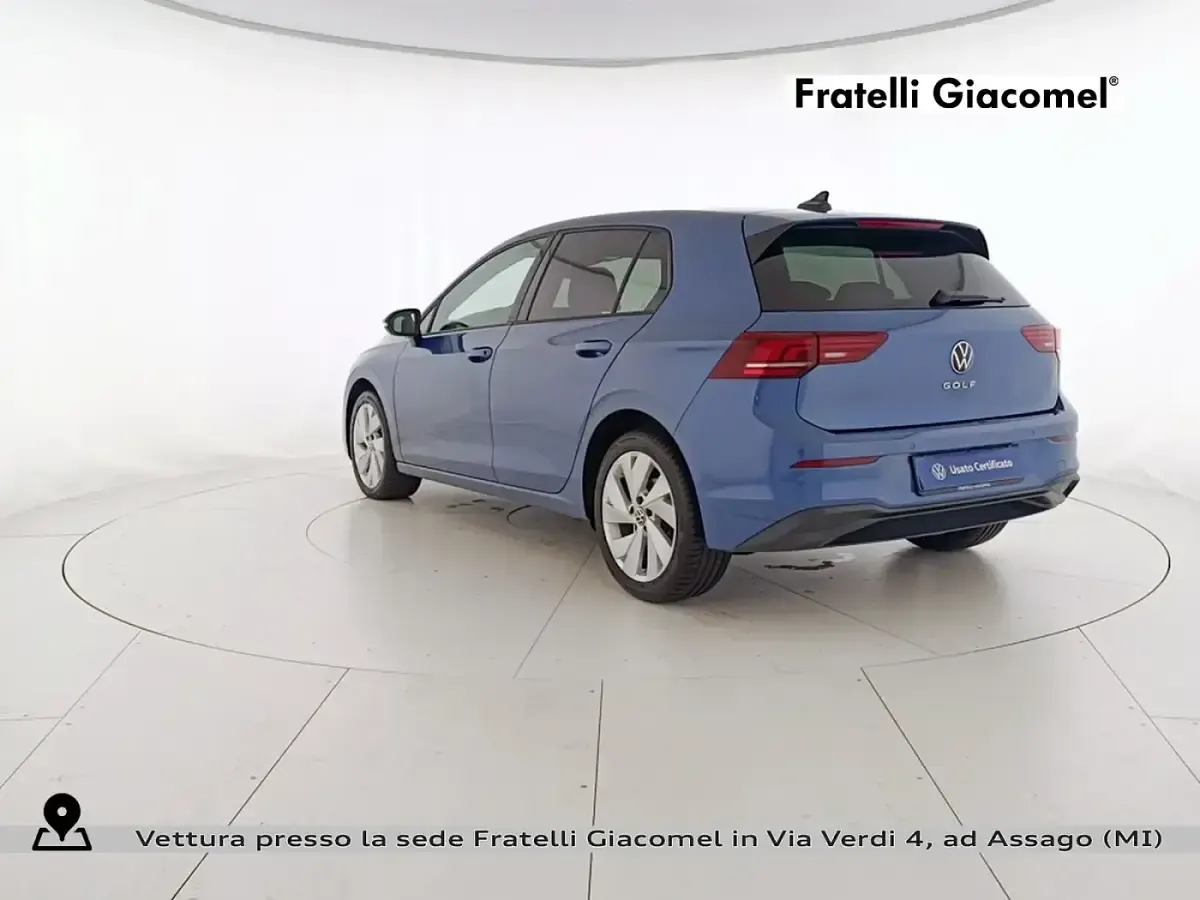 Usata VW Golf VIII Edition 150 CV (110 kW) 2024 Bleu Berlina
