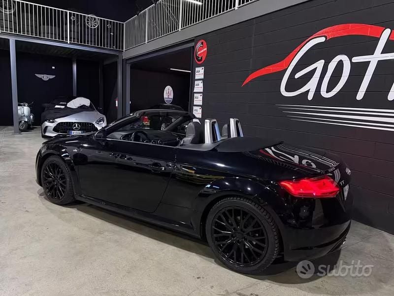 Usata Audi TT Roadster Design 184 CV (135 kW) 2016 Nero Cabrio