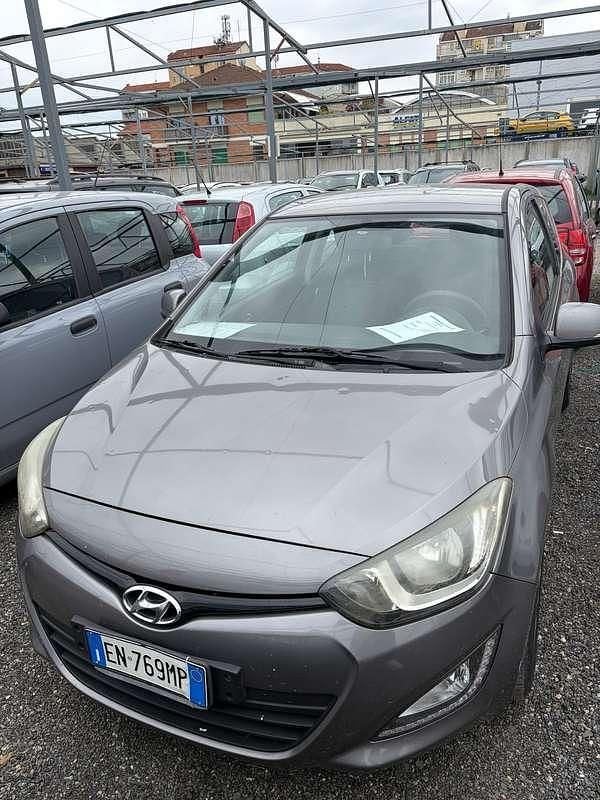 Usata Hyundai i20 Edition 77 CV (56 kW) 2012 Utilitaria
