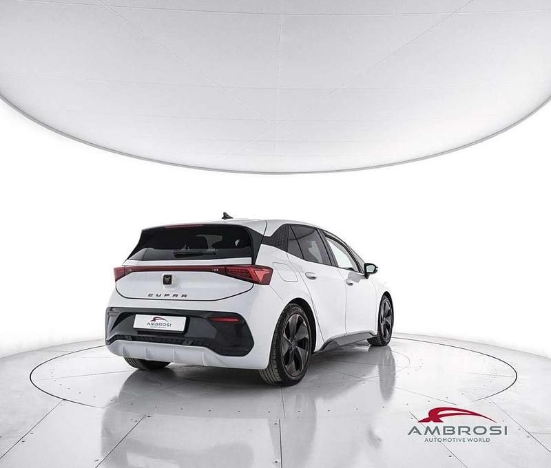 Usata Cupra Born 150 kW (204 CV) 2022 Bianco Utilitaria