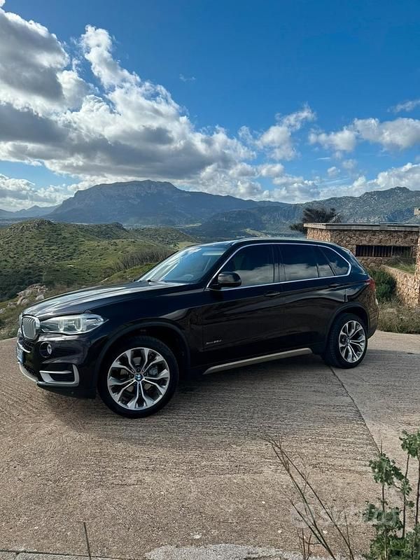 Usata BMW X5 218 CV (160 kW) 2014 SUV