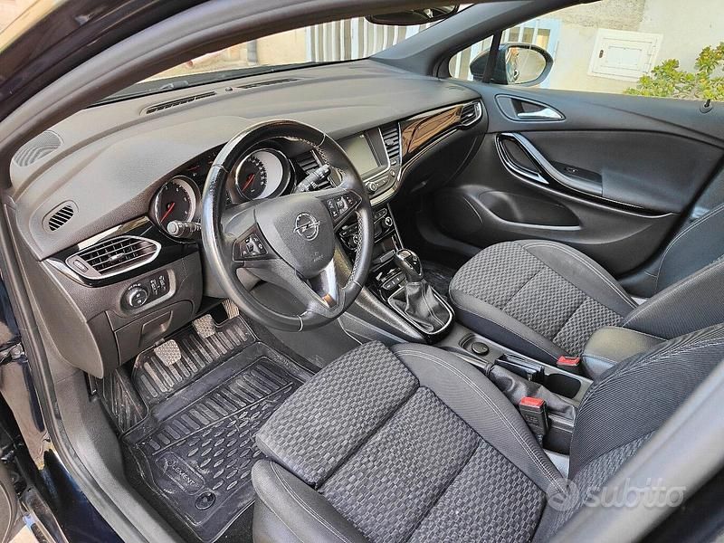 Usata Opel Astra Business 136 CV (100 kW) 2019 Blu Berlina