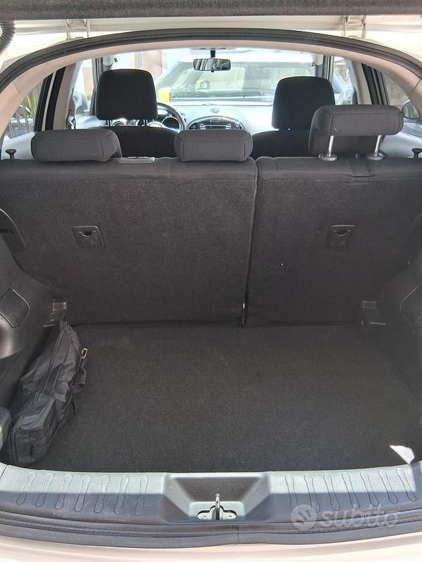 Usata Nissan Juke Acenta 116 CV (85 kW) 2016 Bianco SUV