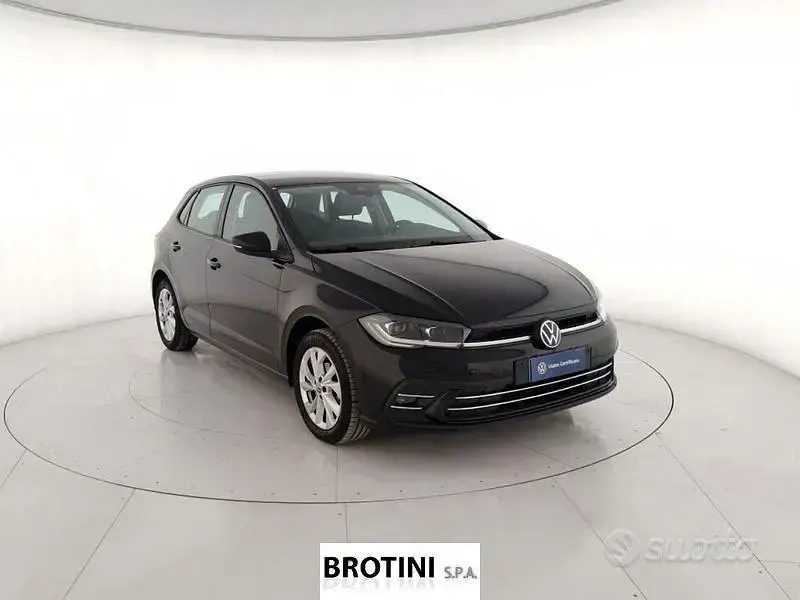 Usata VW Polo Style 95 CV (69 kW) 2025 Grigio Utilitaria