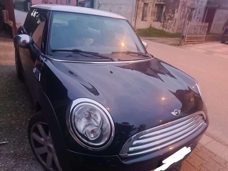 Usata Mini Cooper 120 CV (88 kW) 2010 Utilitaria