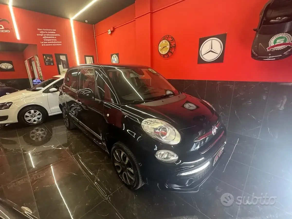 Usata Fiat 500L Lounge 120 CV (88 kW) 2018 Nero Monovolume