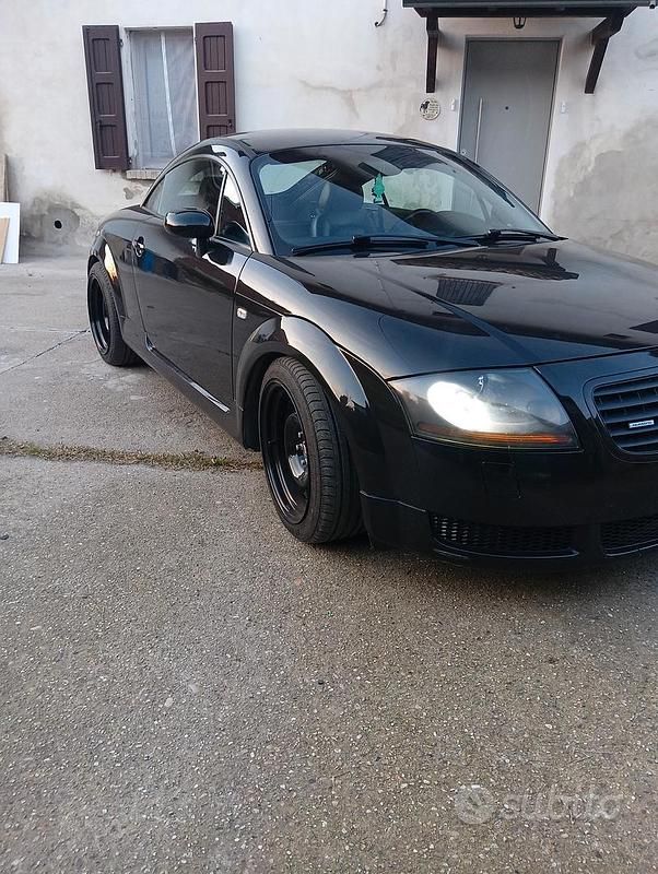 Usata Audi TT 250 CV (183 kW) 2001 Coupé