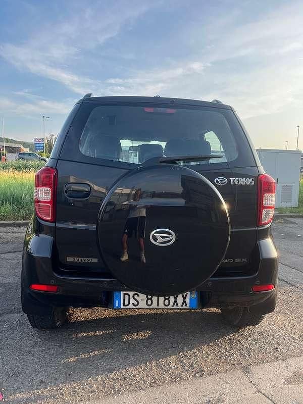 Usata Daihatsu Terios 105 CV (77 kW) 2008 Nero SUV