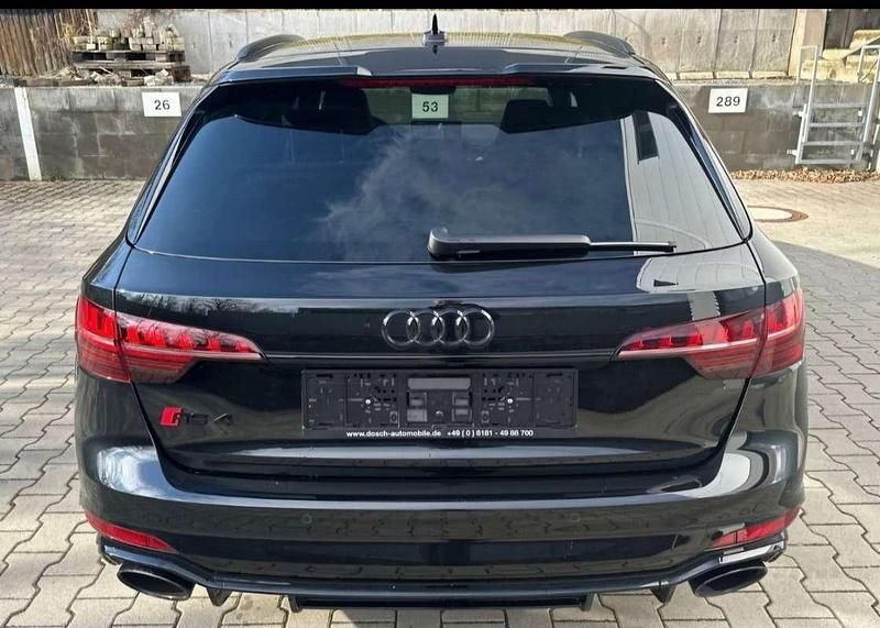 Usata 2023 Audi RS4 Competition Station wagon | 60.000 € - Immagine 1/4