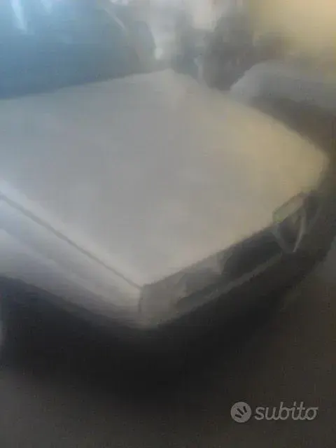 Usata Alfa Romeo 155 116 CV (85 kW) 1994 Grigio Berlina
