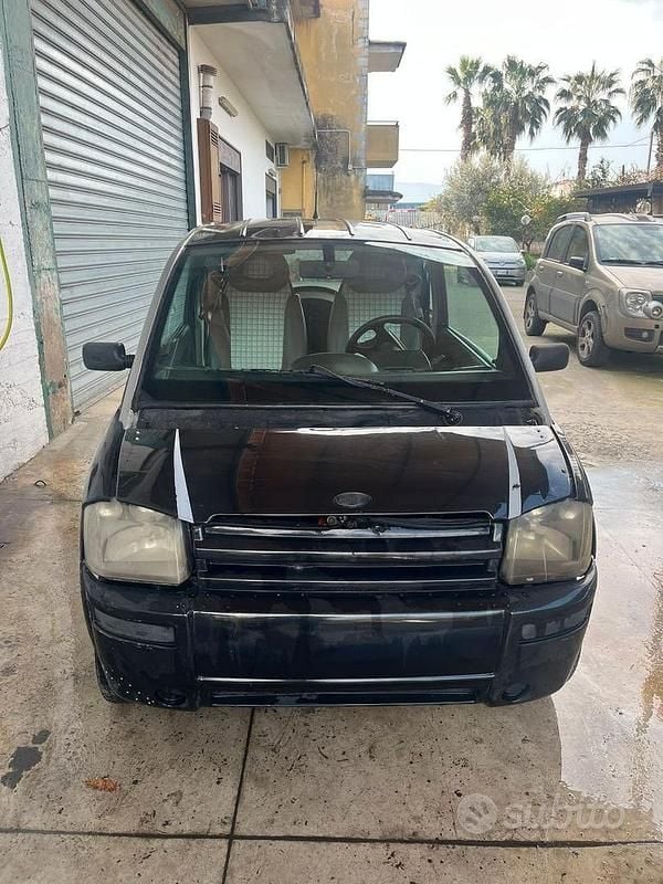 Usata Microcar MC1 68 CV (50 kW) 2008 Nero Berlina