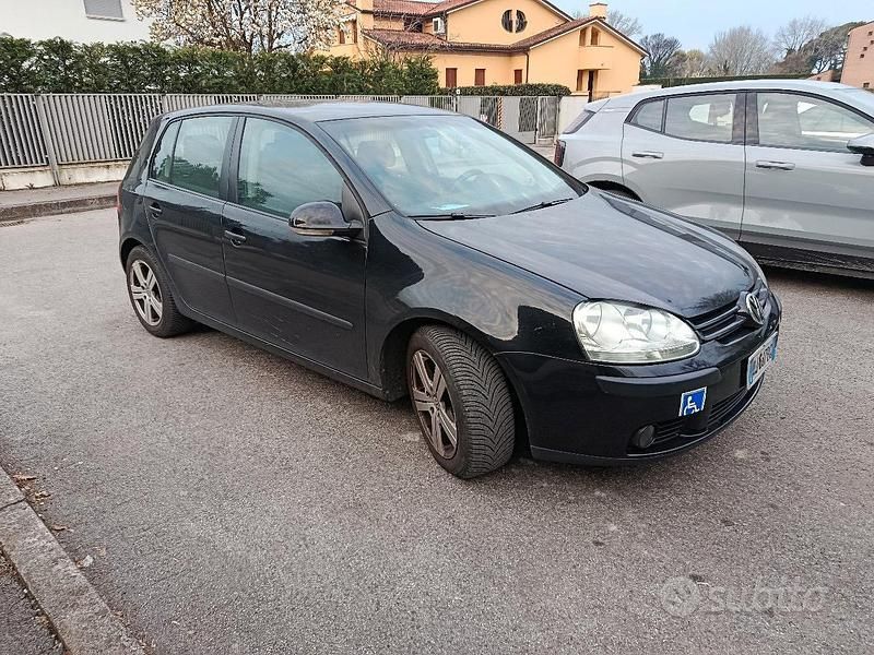 Usata VW Golf VI 2008 Nero Utilitaria