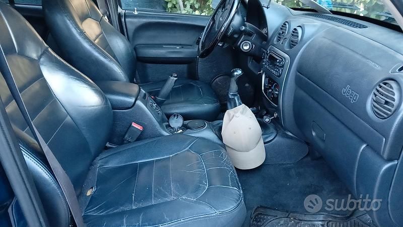 Occasion Jeep Cherokee 2003 Bleue SUV