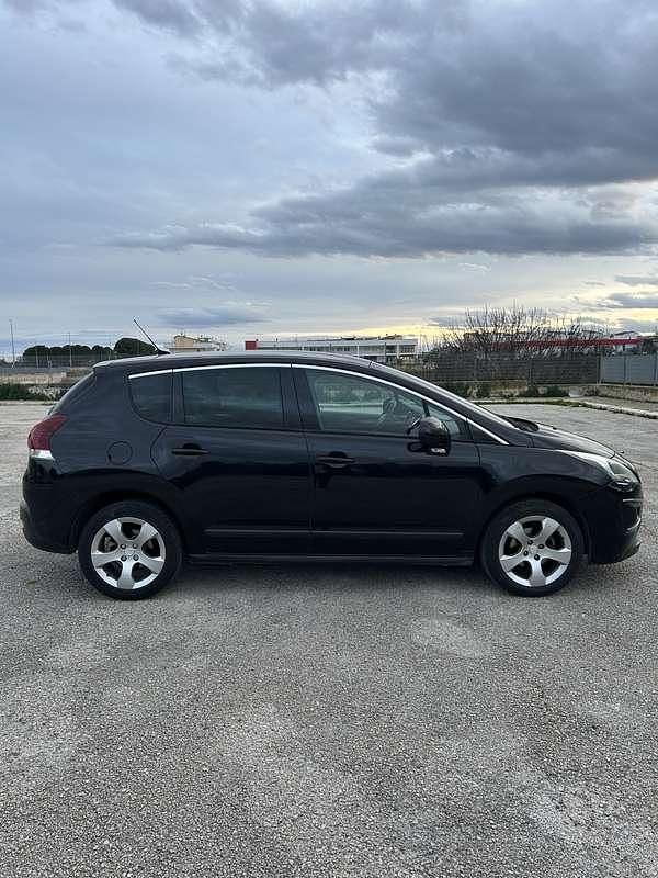 Usata Peugeot 3008 Allure 114 CV (83 kW) 2014 Monovolume