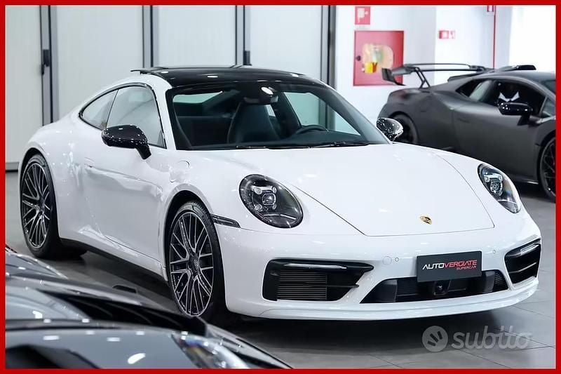 Usata Porsche 992 Sport 450 CV (330 kW) 2021 Grigio Coupé