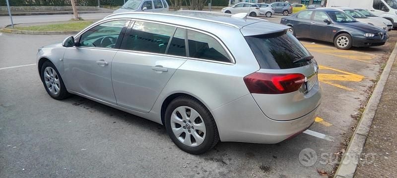 Usata Opel Insignia 136 CV (100 kW) 2017 Grigio Station wagon