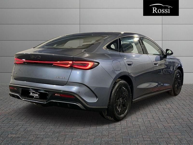 Nuova BYD Seal Boost 183 CV (134 kW) 2025 Atlantis blue