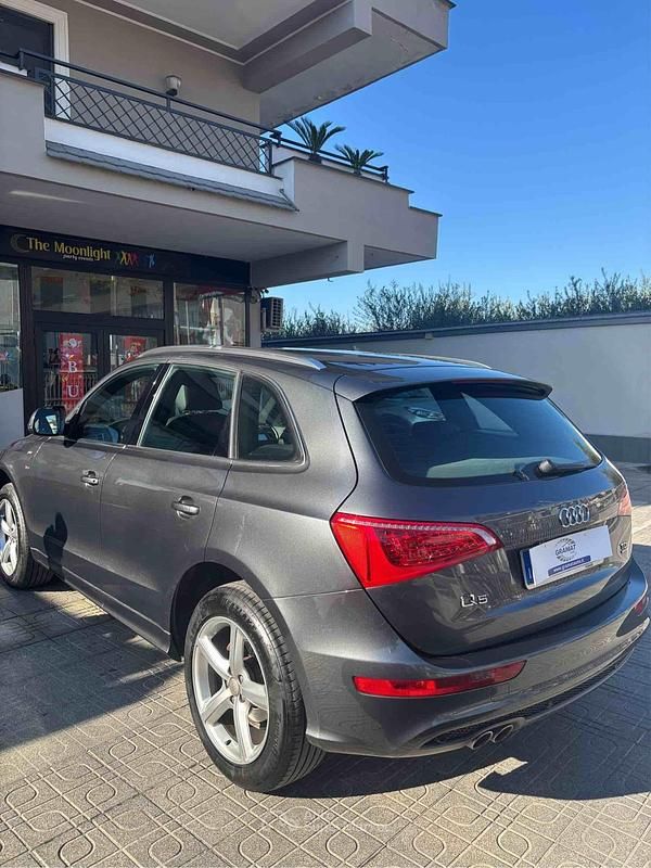 Usata Audi Q5 171 CV (125 kW) 2010 Grigio SUV