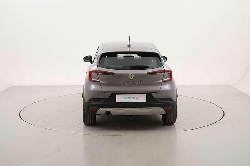 Usata Renault Captur Business 95 CV (69 kW) 2021 Grigio SUV