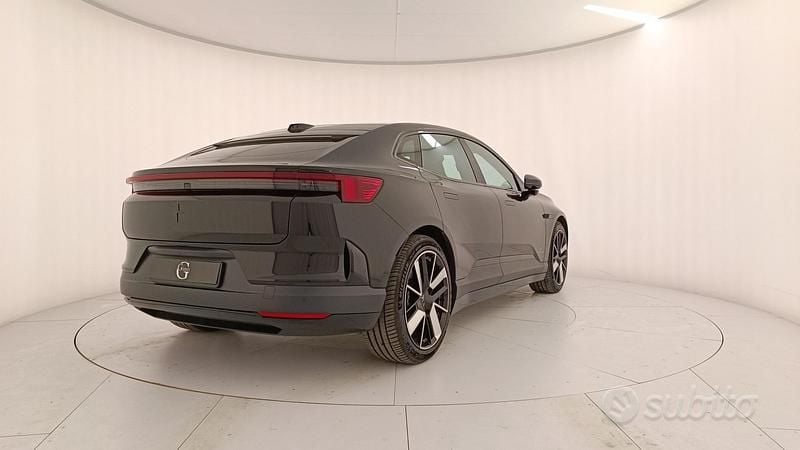 Usata Polestar 4 Long Range Single Motor 200 kW (272 CV) 2024 Nero SUV