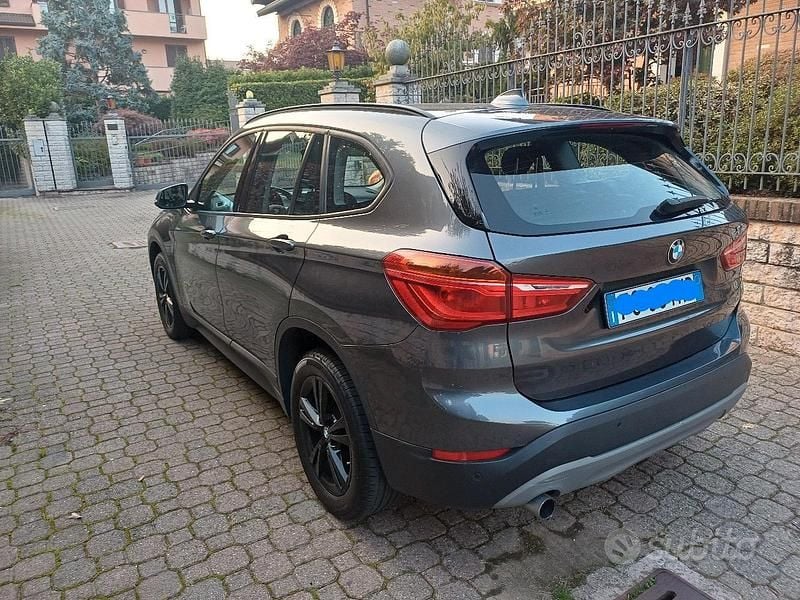 Usata BMW X1 Advantage 116 CV (85 kW) 2017 Grigio SUV