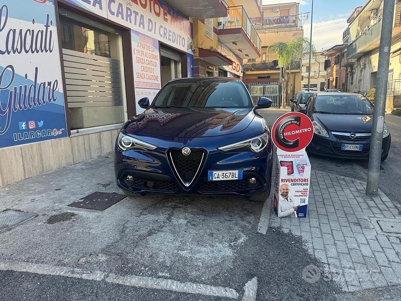 Usata Alfa Romeo Stelvio Executive 190 CV (139 kW) 2020 Blu SUV