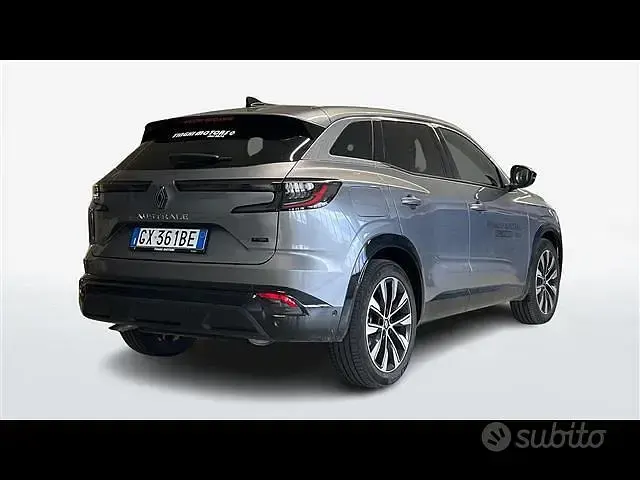 Usata Renault Austral Techno 200 CV (147 kW) 2024 Grigio SUV