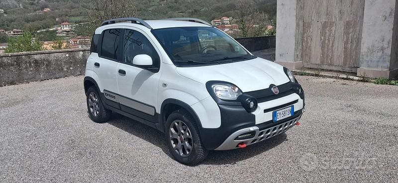 Usata Fiat Panda Cross Cross 74 CV (54 kW) 2014 Bianco Utilitaria
