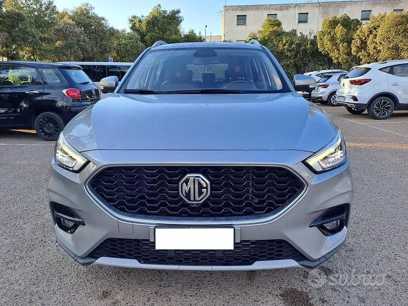 Usata MG ZS Luxury 111 CV (81 kW) 2022 Grigio SUV
