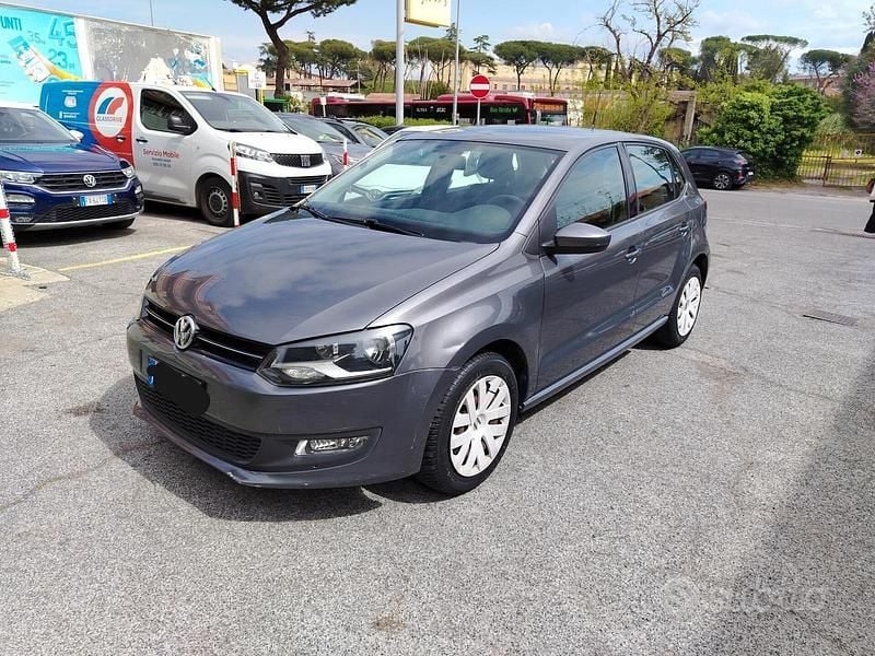 Usata VW Polo Comfortline 75 CV (55 kW) 2012 Grigio Utilitaria