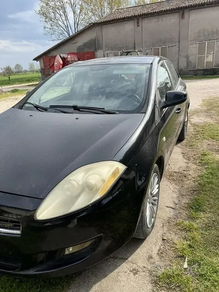 Usata Fiat Bravo Dynamic 105 CV (77 kW) 2009 Nero Utilitaria