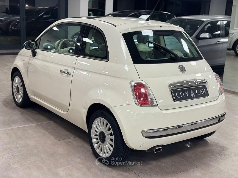 Usata Fiat 500 Lounge 69 CV (50 kW) 2012 Bianco Berlina