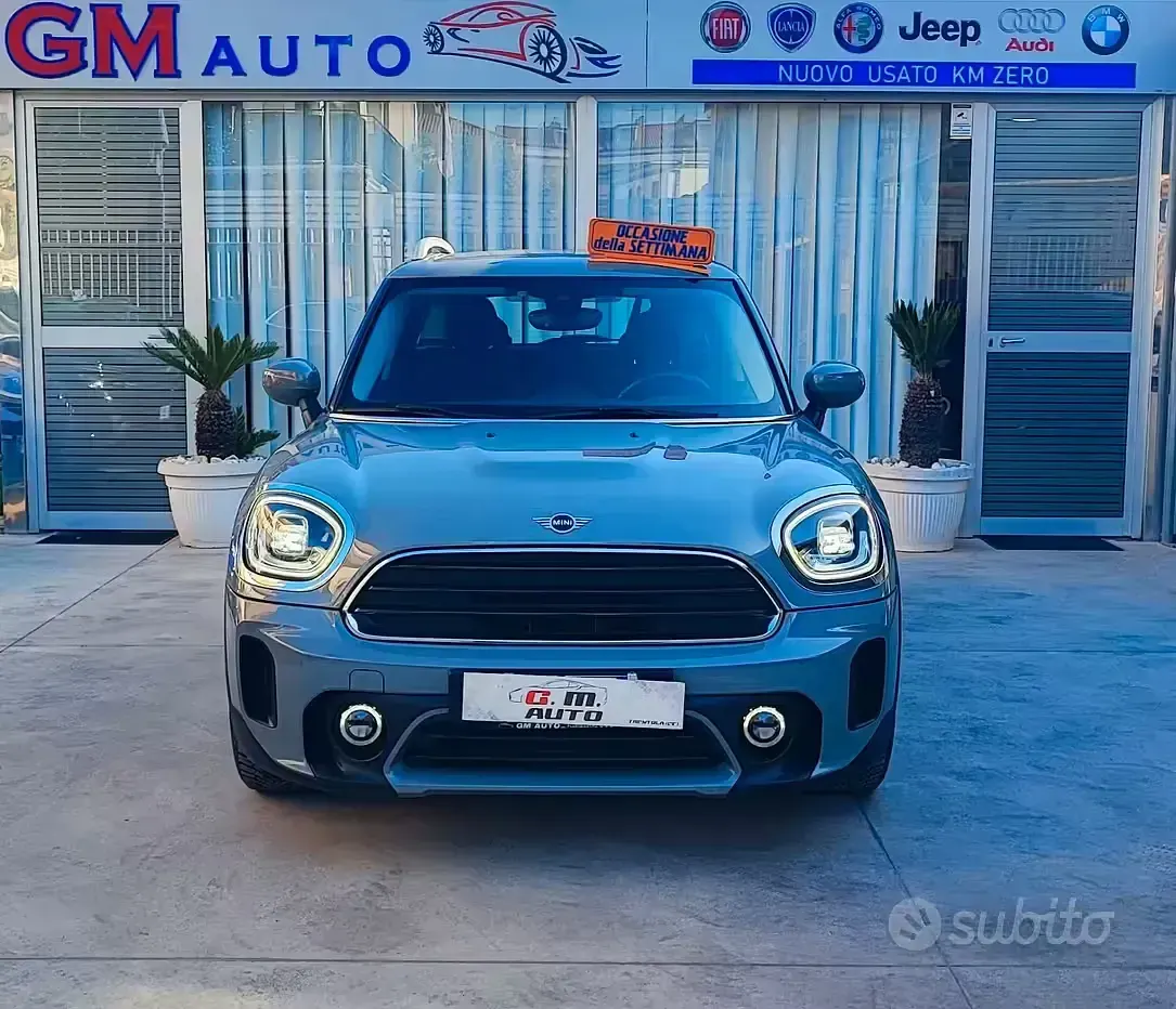Käytetty Mini Countryman 116 HP (85 kW) 2022 Harmaa Katumaasturi