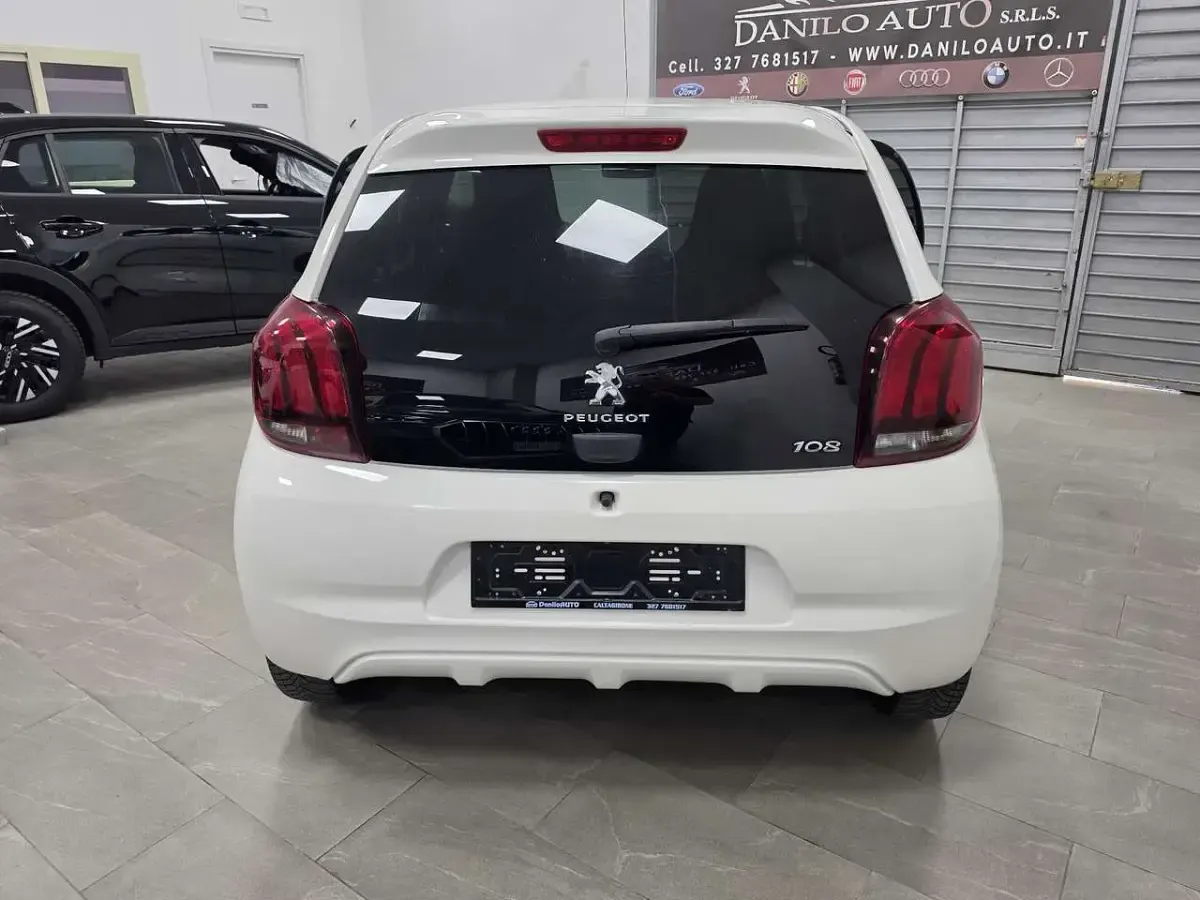 Usata Peugeot 108 Active 72 CV (52 kW) 2020 Other Utilitaria