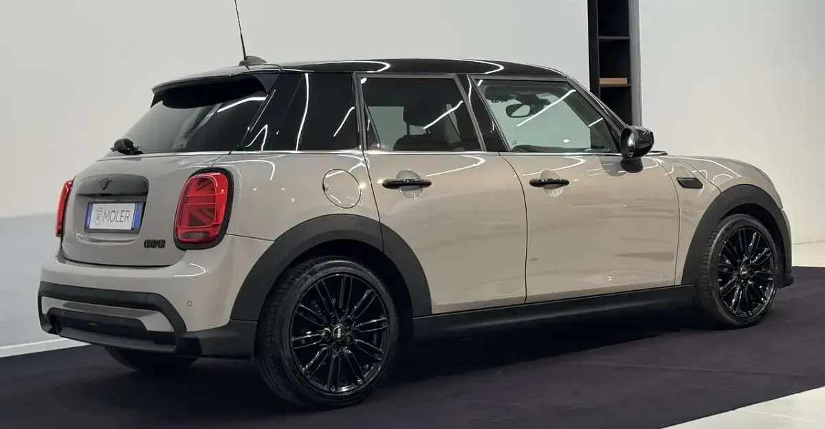 Usata Mini Cooper Hype 136 CV (100 kW) 2021 Bronzo Utilitaria