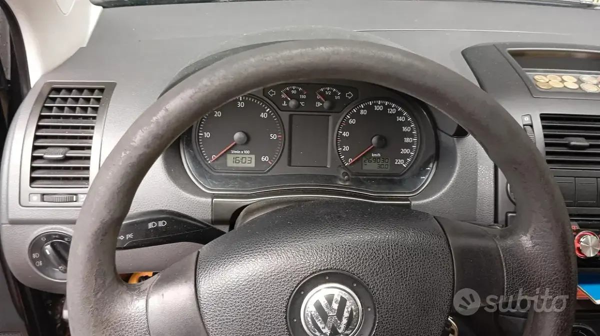 Usata VW Polo 75 CV (55 kW) 2007 Nero Utilitaria