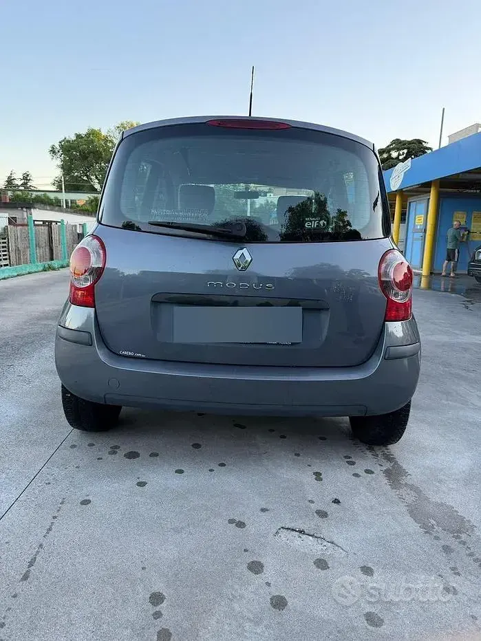 Usata Renault Modus 75 CV (55 kW) 2007 Monovolume