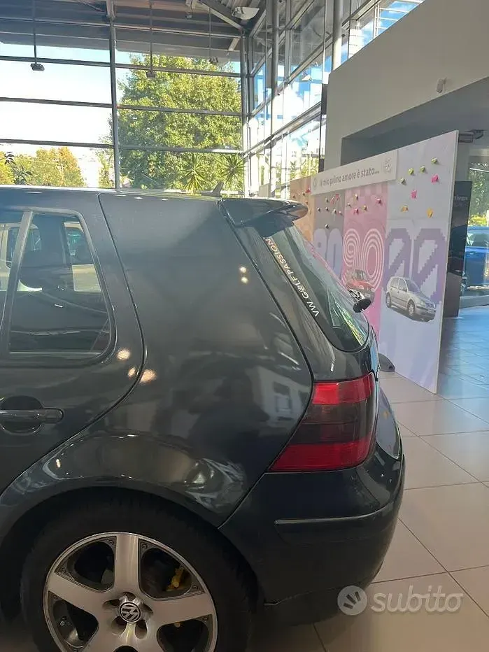 Usata VW Golf IV GTI 150 CV (110 kW) 2002 Bluazzurro Berlina