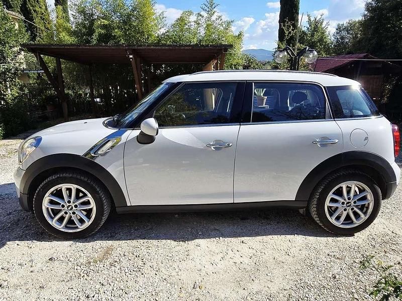 Usata Mini Cooper D Countryman 111 CV (81 kW) 2015 Bianco SUV
