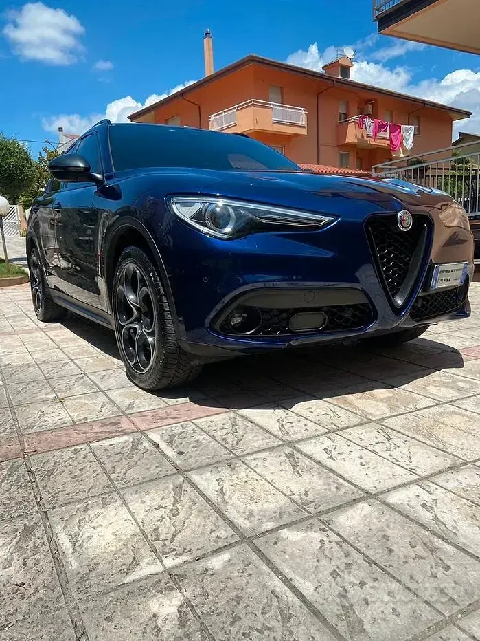 Usata Alfa Romeo Stelvio Tech Edition 209 CV (153 kW) 2018 SUV