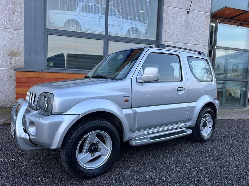 Usata Suzuki Jimny 82 CV (60 kW) 2002 Argento SUV